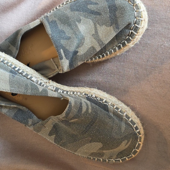 Splendid Gray Camouflage Espadrilles - Picture 7 of 7